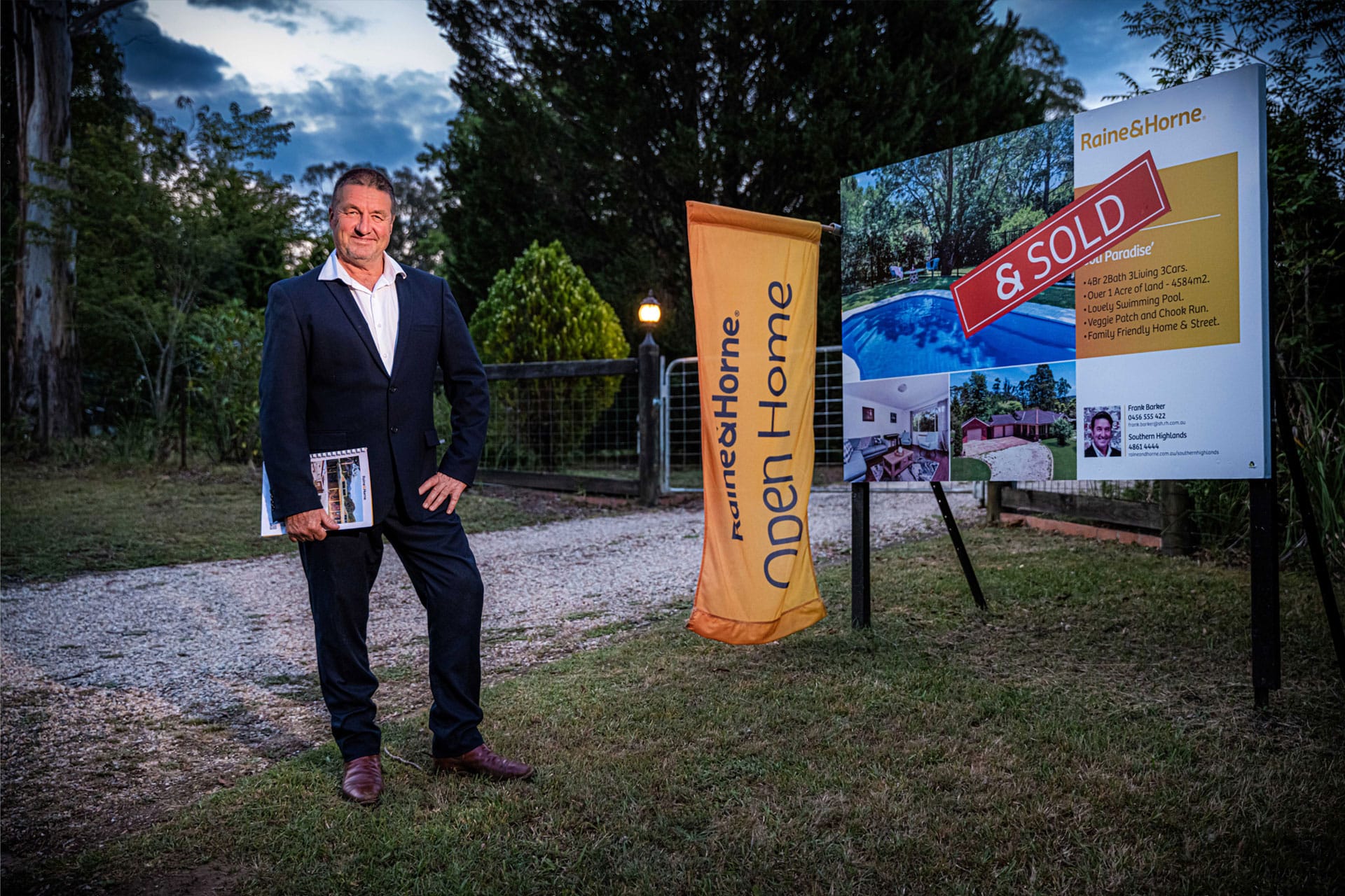 The Agent — Frank Barker